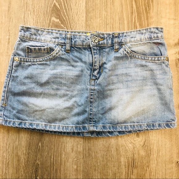 Roxy Dresses & Skirts - Roxy mini skirt